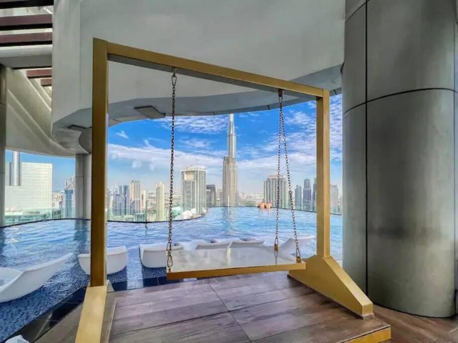 Apartment Luxurious One Bedroom *